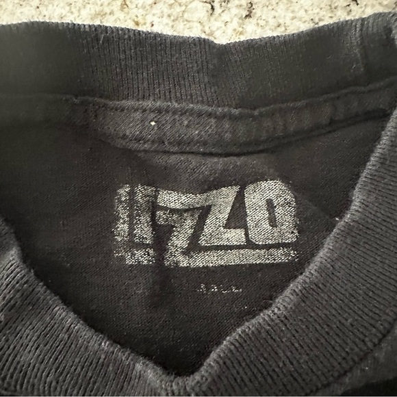 Lizzo rock t-shirt - Picture 3 of 6